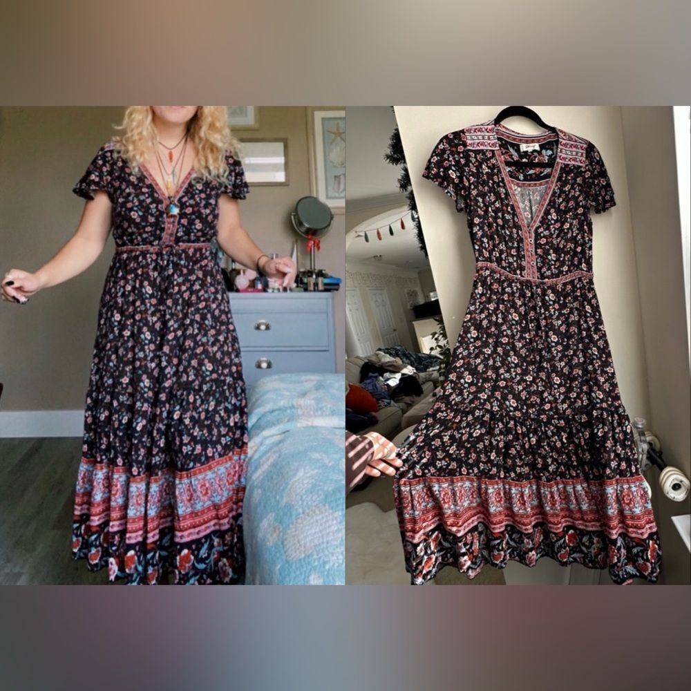 Cottagecore Staring black and pink floral midi dress🐚🌸